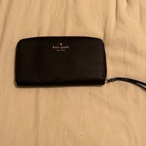 Black Kate Spade Wallet
